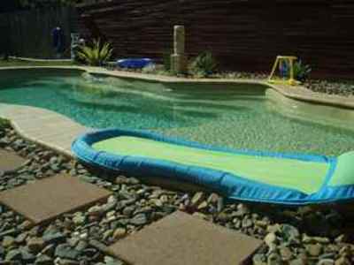 Gladstone Backpackers - Accommodation Redcliffe 2