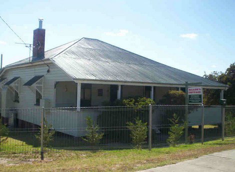 Dillons Cottage - Accommodation Redcliffe 3
