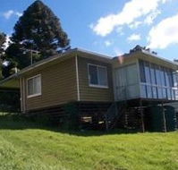Mountain Escape - Holiday Home - Accommodation Redcliffe