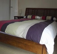 One Tree - Holiday Home - Accommodation Redcliffe
