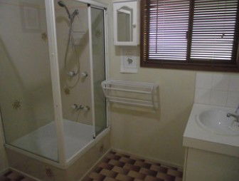 A Little Bit Of Heaven - Holiday Home - Accommodation Redcliffe 0