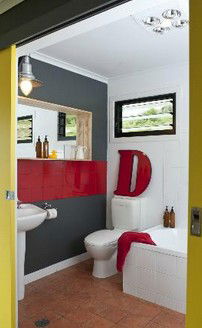 Deshons Retreat - Accommodation Redcliffe 5