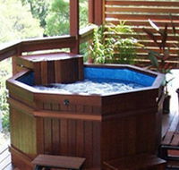 Ravensbourne Escape Tree Tops - Accommodation Redcliffe