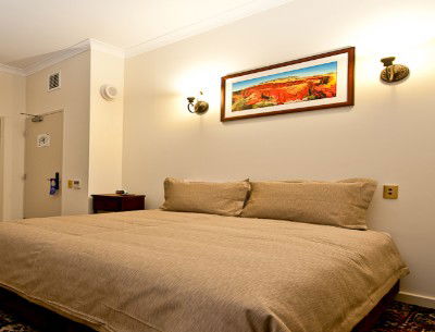The Esplanade Hotel - Accommodation Redcliffe 1