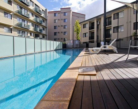 Duke's Apartments - Accommodation Redcliffe 1