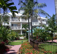 Australis Cairns Beach Resort - Accommodation Redcliffe