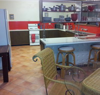 Cockatoo Drive - Accommodation Redcliffe