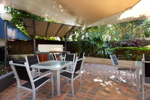 Apartment 27 Aristocrat Apartments - Accommodation Redcliffe 10