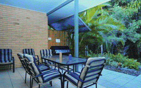 Agnes Palms Beachside Apartments - Accommodation Redcliffe 2