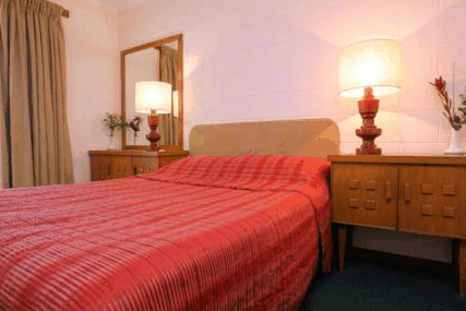 Heemskirk Motor Hotel - Accommodation Redcliffe 2