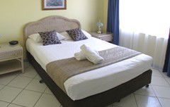 Koala Court Holiday Apartments - Accommodation Redcliffe 3