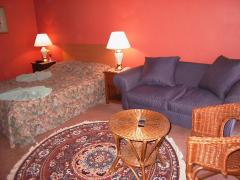 The Gold Sovereign Motor Inn - Accommodation Redcliffe 2