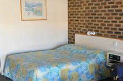 Best Western Top Of The Town Motel - Accommodation Redcliffe 1
