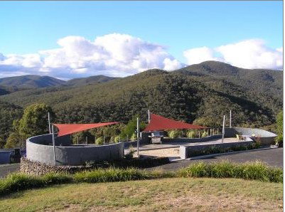 Eagle View Escape - Accommodation Redcliffe 2