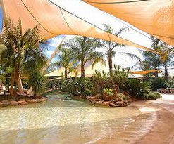 Sunraysia Resort - Accommodation Redcliffe 2