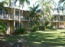 Bushland Beach Tavern - Accommodation Redcliffe 3