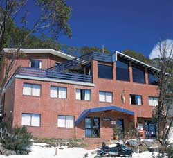 Viking Alpine Lodge - Accommodation Redcliffe 0