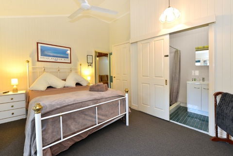 Lilybank - Accommodation Redcliffe 1