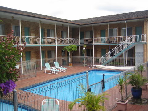 The Coasters Motel - Accommodation Redcliffe 0