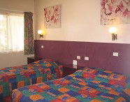 The Coasters Motel - Accommodation Redcliffe 3