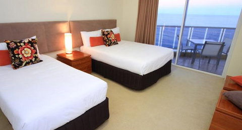 Xanadu Main Beach - Accommodation Redcliffe 4