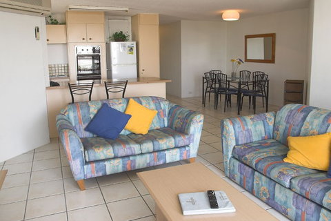 Alexandria Apartments - Accommodation Redcliffe 2