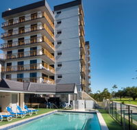 Coral Towers Holiday Apartments - Accommodation Redcliffe