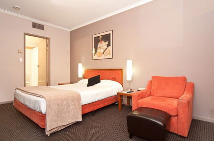O'Connell Inn - Accommodation Redcliffe 2