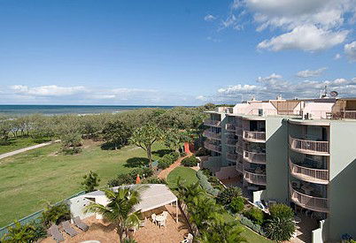 Surfside On The Beach - Accommodation Redcliffe 3