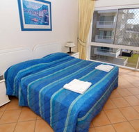 Beach Lodge Apartments - Accommodation Redcliffe