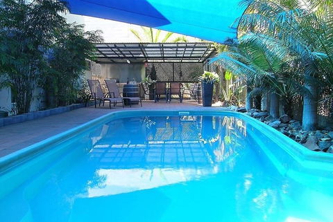 St Andrews Serviced Apartments - Accommodation Redcliffe 2
