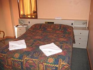 Great Northern Hotel - Accommodation Redcliffe 1