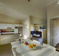 Middle Rock Holiday Resort - Accommodation Redcliffe