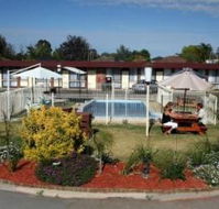 Big Valley Motor Inn - Accommodation Redcliffe