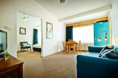 Premier Motor Inn - Accommodation Redcliffe 2