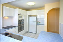 Beachside Resort (kawana Waters) - Accommodation Redcliffe 2