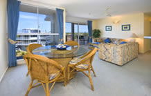 Beachside Resort (kawana Waters) - Accommodation Redcliffe 3