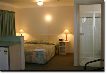 Earls Court Motor Inn - Accommodation Redcliffe 3