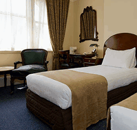 Hadleys Hotel - Accommodation Redcliffe