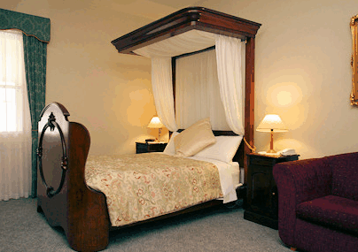 The Lodge On Elizabeth - Accommodation Redcliffe 4