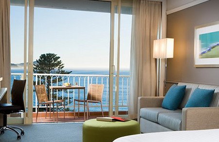 Crowne Plaza Terrigal - Accommodation Redcliffe 2