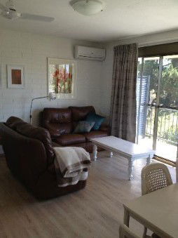 Aquarius Holiday Apartments - Accommodation Redcliffe 3