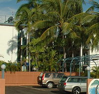 Coconut Grove Holiday Apartments - Accommodation Redcliffe
