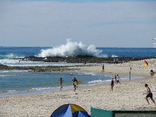 Kirra Vista Holiday Units - Accommodation Redcliffe 0