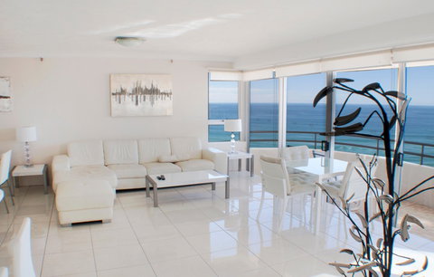Zenith Apartments - Accommodation Redcliffe 0