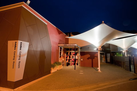 Cross Keys Hotel - Accommodation Redcliffe 0