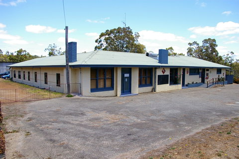 Rocky Gully Pub - Accommodation Redcliffe 0