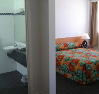 Baileys Hotel Motel - Accommodation Redcliffe