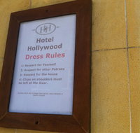 Hollywood Hotel - Accommodation Redcliffe