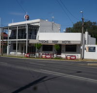 Tyson's Reef Hotel - Accommodation Redcliffe
